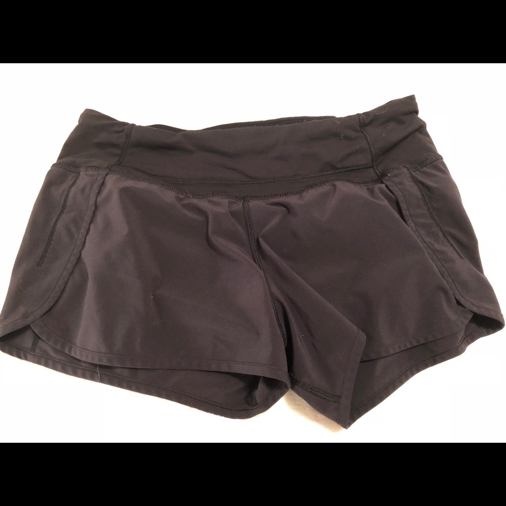 Lululemon black shorts